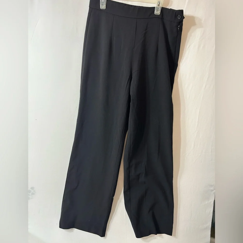 New York Clothing Co. NYCC Women’s Black Dress Pants. Wide Leg Size 8